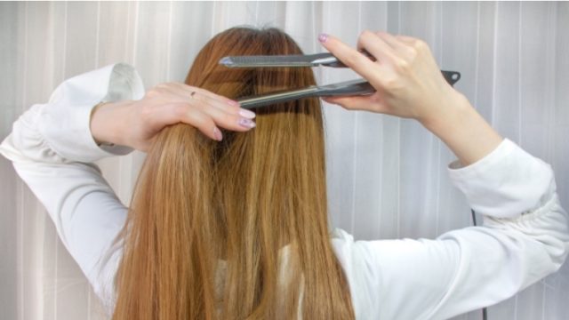 マシュマロで美容師に匿名で質問 ストレートアイロンしても梅雨はすぐに取れる コツは Liss 恵比寿 フリーランス美容師のみの美容室 代表 渡辺真一 地毛に戻す美容師 コンプレックス お悩み相談