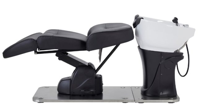 美容室向け記事 フルフラットシャンプー台が万円 アマゾンで材料が購入できるように Liss 恵比寿 フリーランス美容師のみの美容室 代表 渡辺真一 地毛に戻す美容師 コンプレックス お悩み相談