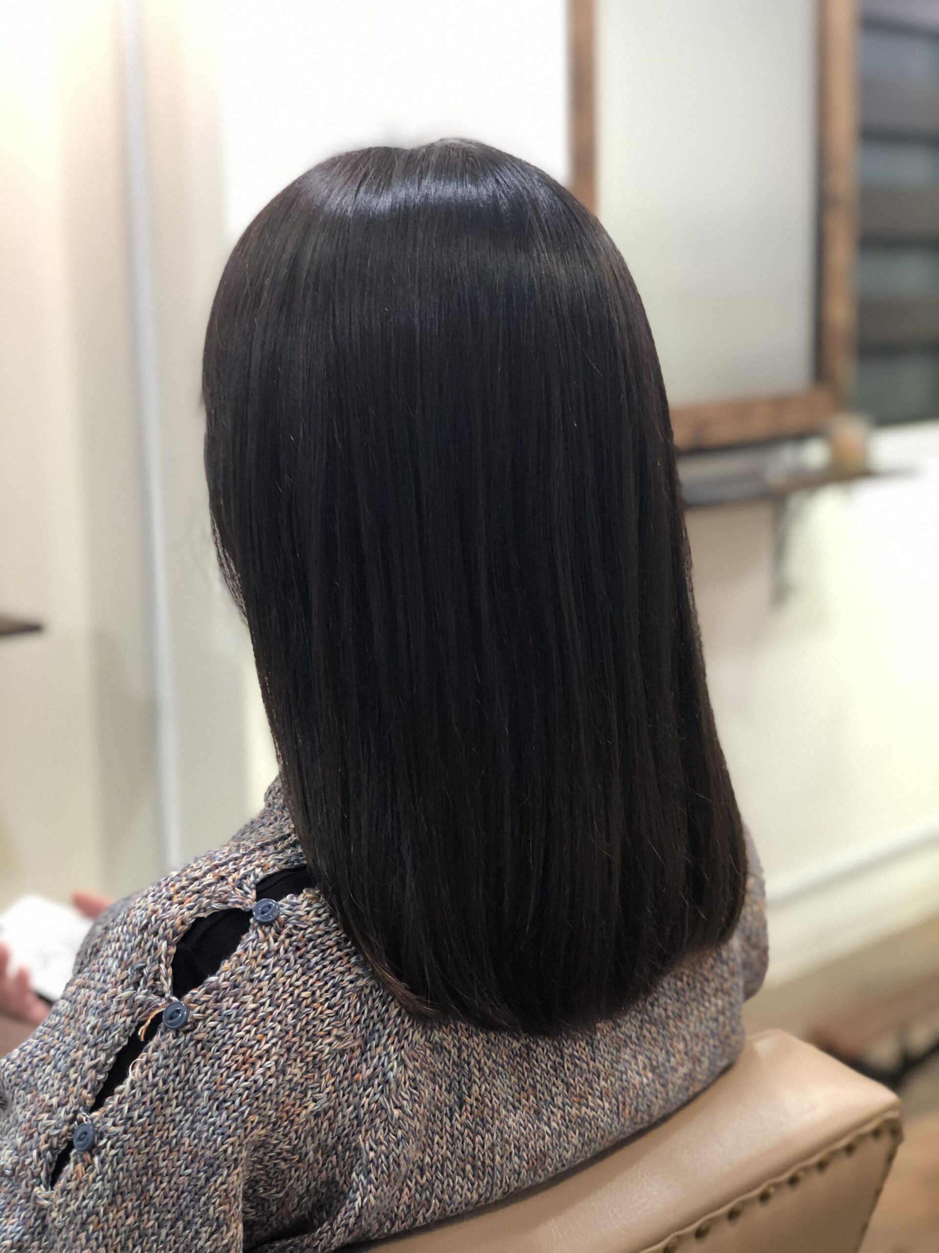 赤みオレンジが嫌で緑っぽいアッシュにしたい9 Liss 恵比寿 フリーランス美容師のみの美容室 代表 渡辺真一 地毛に戻す美容師 コンプレックス お悩み相談 赤みオレンジが嫌で緑っぽいアッシュにしたい9 Liss 恵比寿 フリーランス美容師のみの美容室 代表 渡辺真一 地毛に戻す美容師 コンプレックス お悩み相談