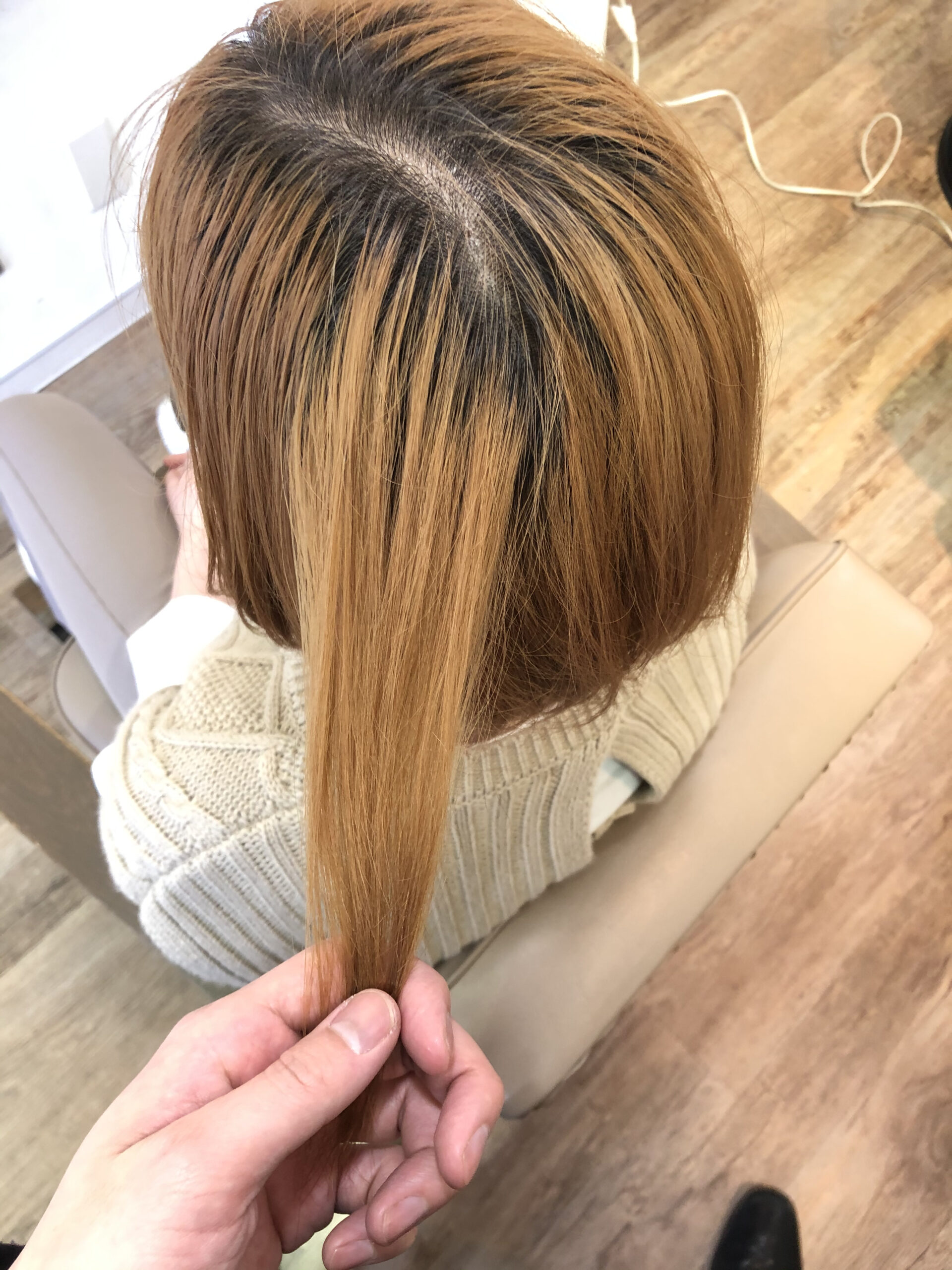 ブリーチ毛を地毛に戻したい地毛は明るめの茶色6 Liss 恵比寿 フリーランス美容師のみの美容室 代表 渡辺真一 地毛に戻す美容師 コンプレックス お悩み相談 ブリーチ毛を地毛に戻したい地毛は明るめの茶色6 Liss 恵比寿 フリーランス美容師のみの美容室 代表 渡辺真一 地毛に戻す美容師 コンプレックス お悩み相談