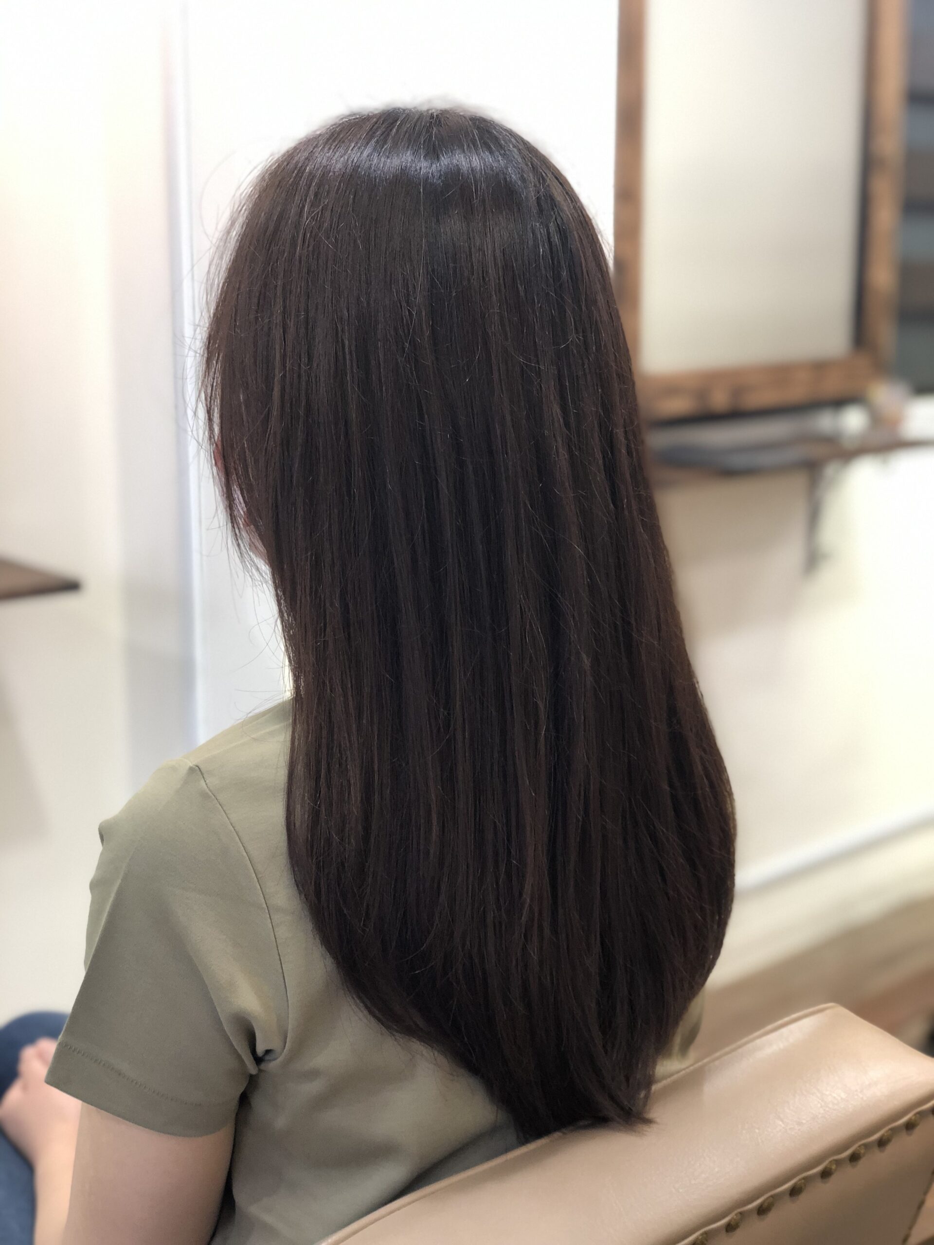 インスタ ブログ見てのご来店 ４トーンに暗く染めてもすぐに明るく色落ちするから地毛に戻したい Liss 恵比寿 フリーランス美容師のみの美容室 代表 渡辺真一 地毛に戻す美容師 コンプレックス お悩み相談