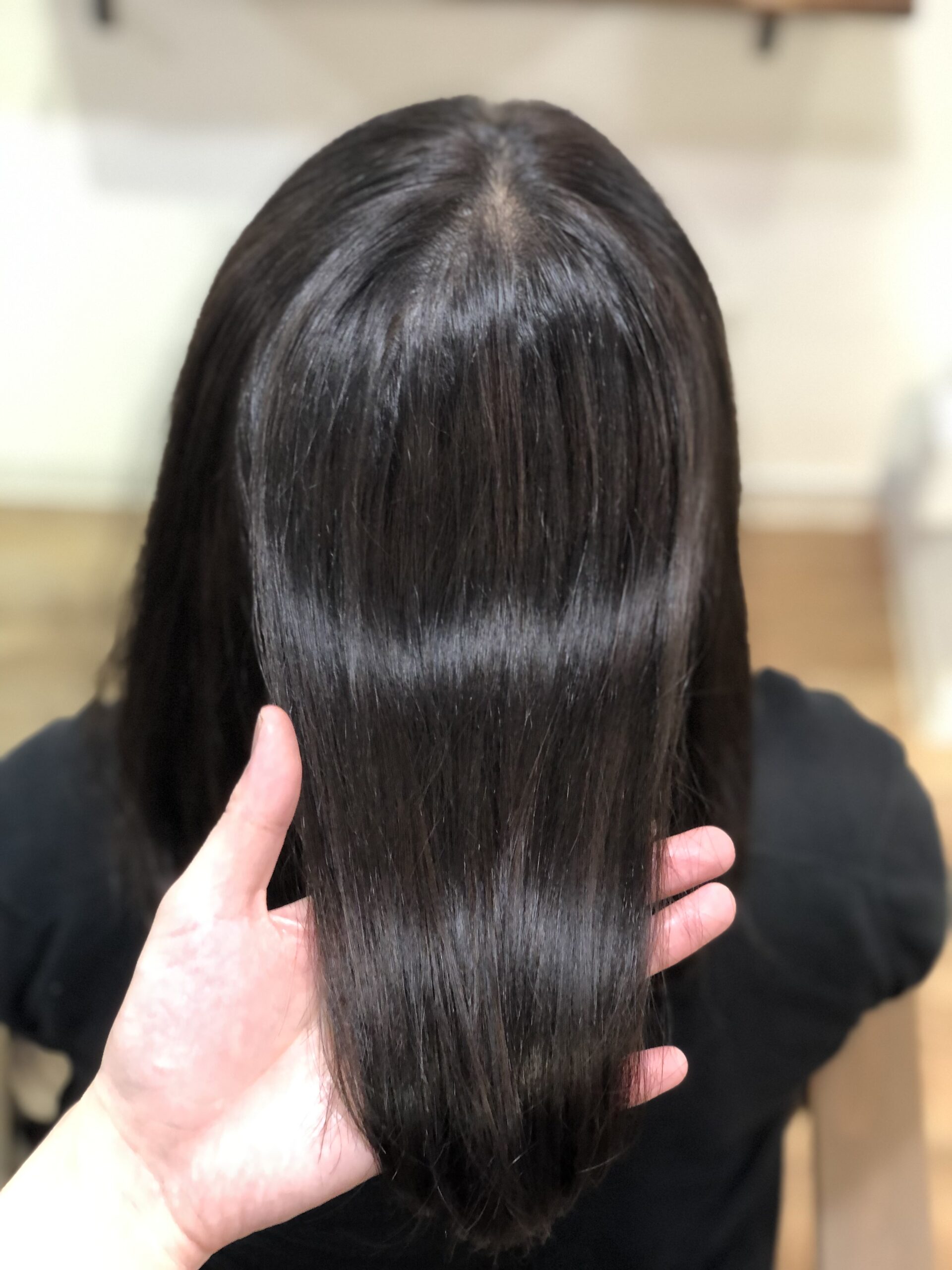 ブログ見てのご来店 ブリーチした髪を地毛にしたいわけじゃなく色持ちの良い暗い茶色にしたい Liss 恵比寿 フリーランス美容師のみの美容室 代表 渡辺真一 地毛に戻す美容師 コンプレックス お悩み相談