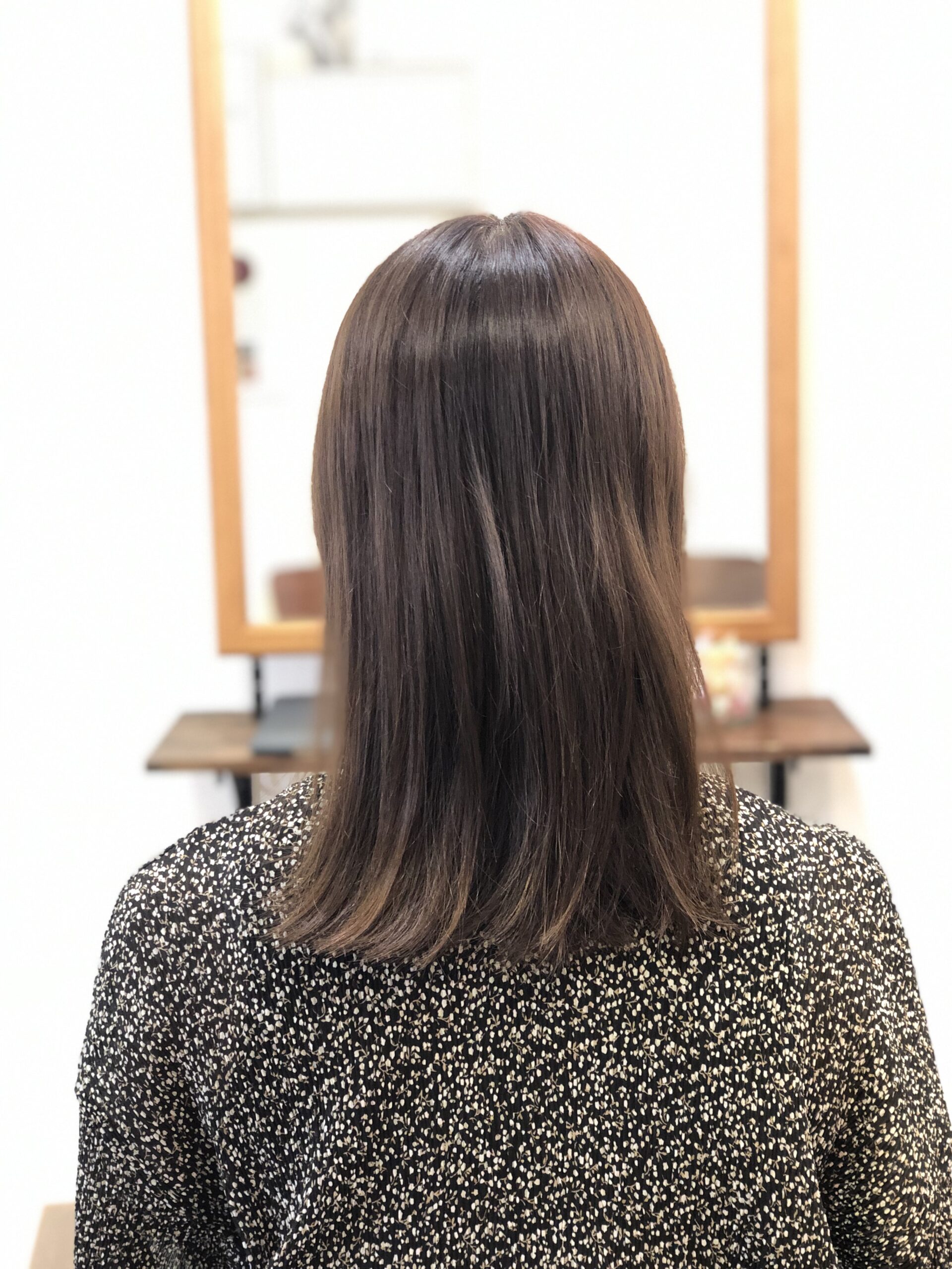ブログ見てのご来店 黒っぽくカラーしても１週間で茶色く色落ちするから地毛にもしたい Liss 恵比寿 フリーランス美容師のみの美容室 代表 渡辺真一 地毛に戻す美容師 コンプレックス お悩み相談