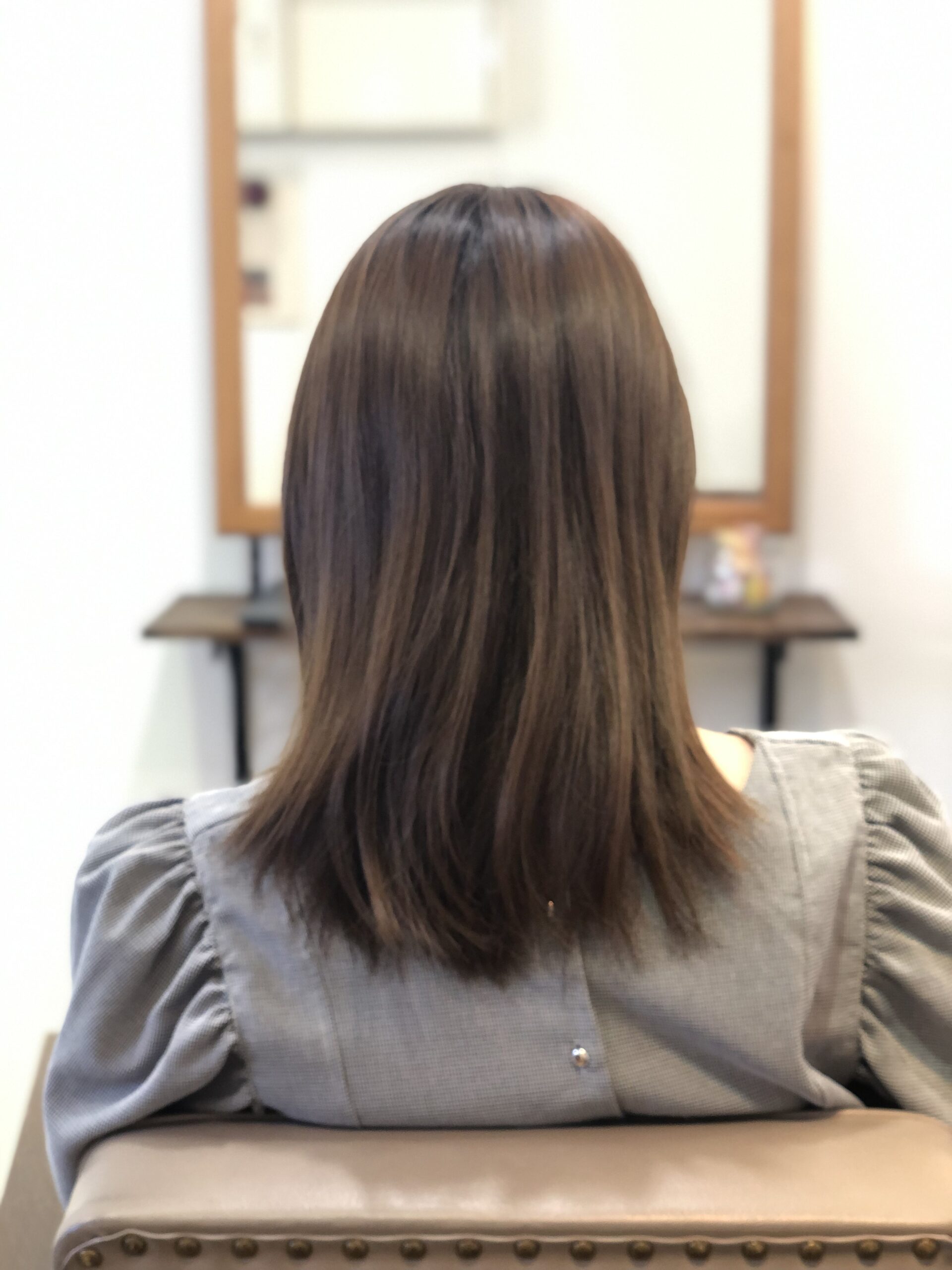 ブログ見てのご来店 赤みのない色持ちの良いヘアカラーにしたい Liss 恵比寿 フリーランス美容師のみの美容室 代表 渡辺真一 地毛に戻す美容師 コンプレックス お悩み相談