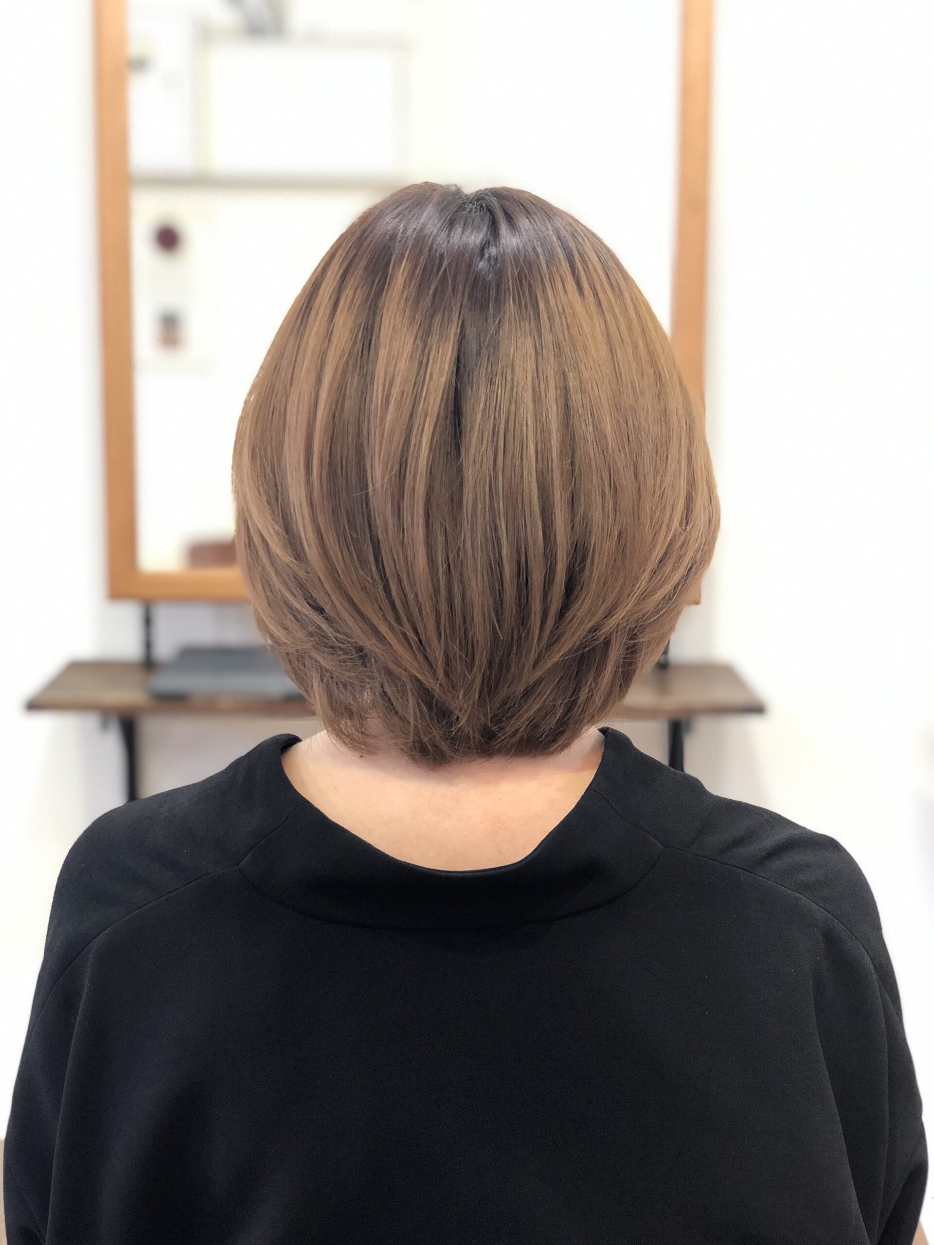 ブログ見てのご来店 ブリーチカラーしてたけど地毛に戻して美容室に行く頻度を減らしたい 高濃度水素トリートメント Tokioトリートメント Liss 恵比寿 フリーランス美容師のみの美容室 代表 渡辺真一 地毛に戻す美容師 コンプレックス お悩み相談 ブログ見てのご来店 ブリーチカラーしてたけど地毛に戻して美容室に行く頻度を減らしたい 高濃度水素トリートメント Tokioトリートメント Liss 恵比寿 フリーランス美容師のみの美容室 代表 渡辺真一 地毛に戻す美容師 コンプレックス お悩み相談